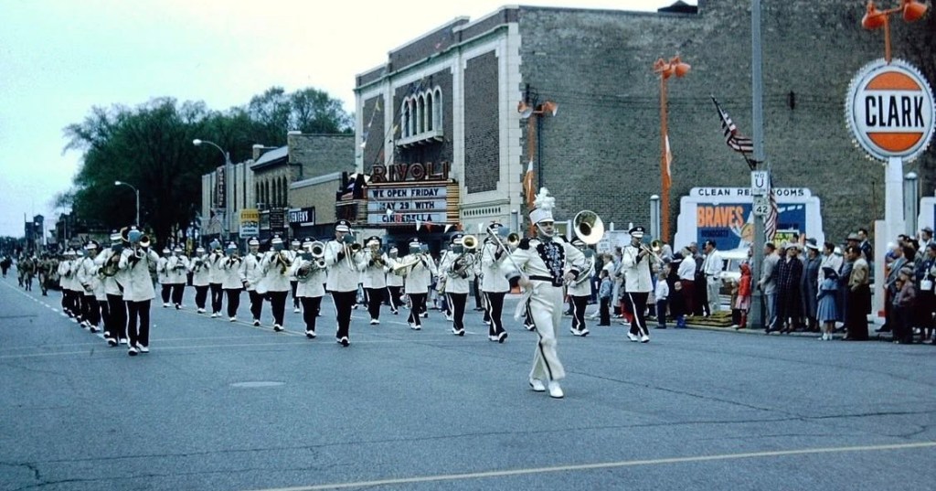 We Love a&nbsp;Parade!!!